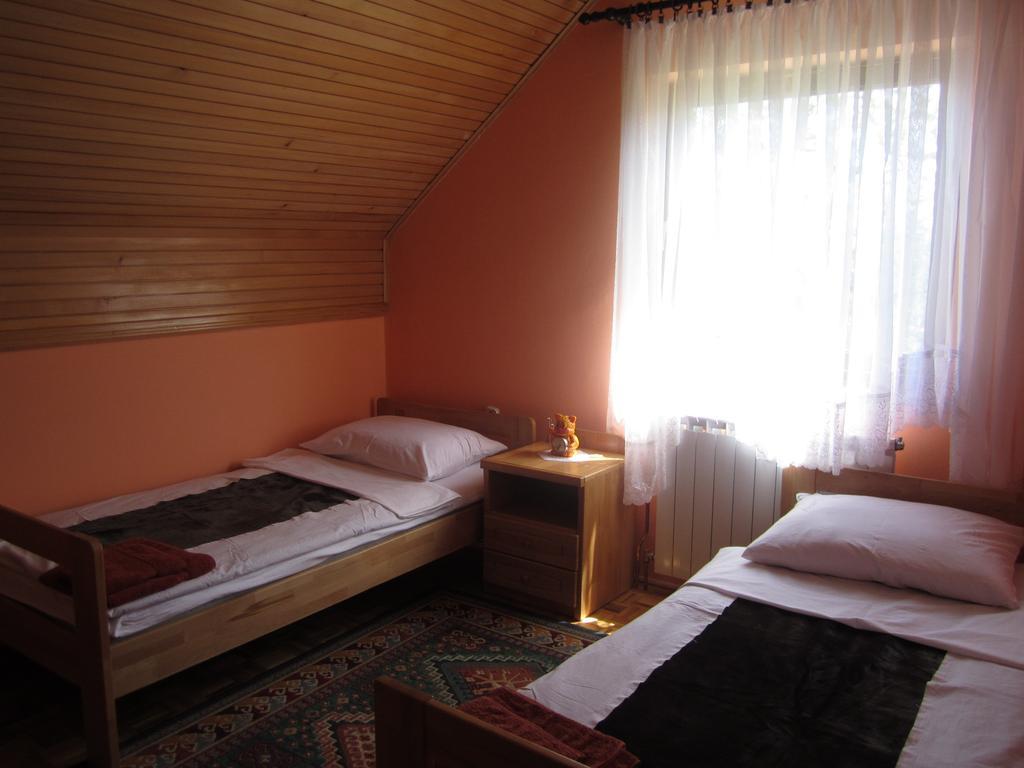 Guest House Sveti Marko Gacka Otočac Kamer foto