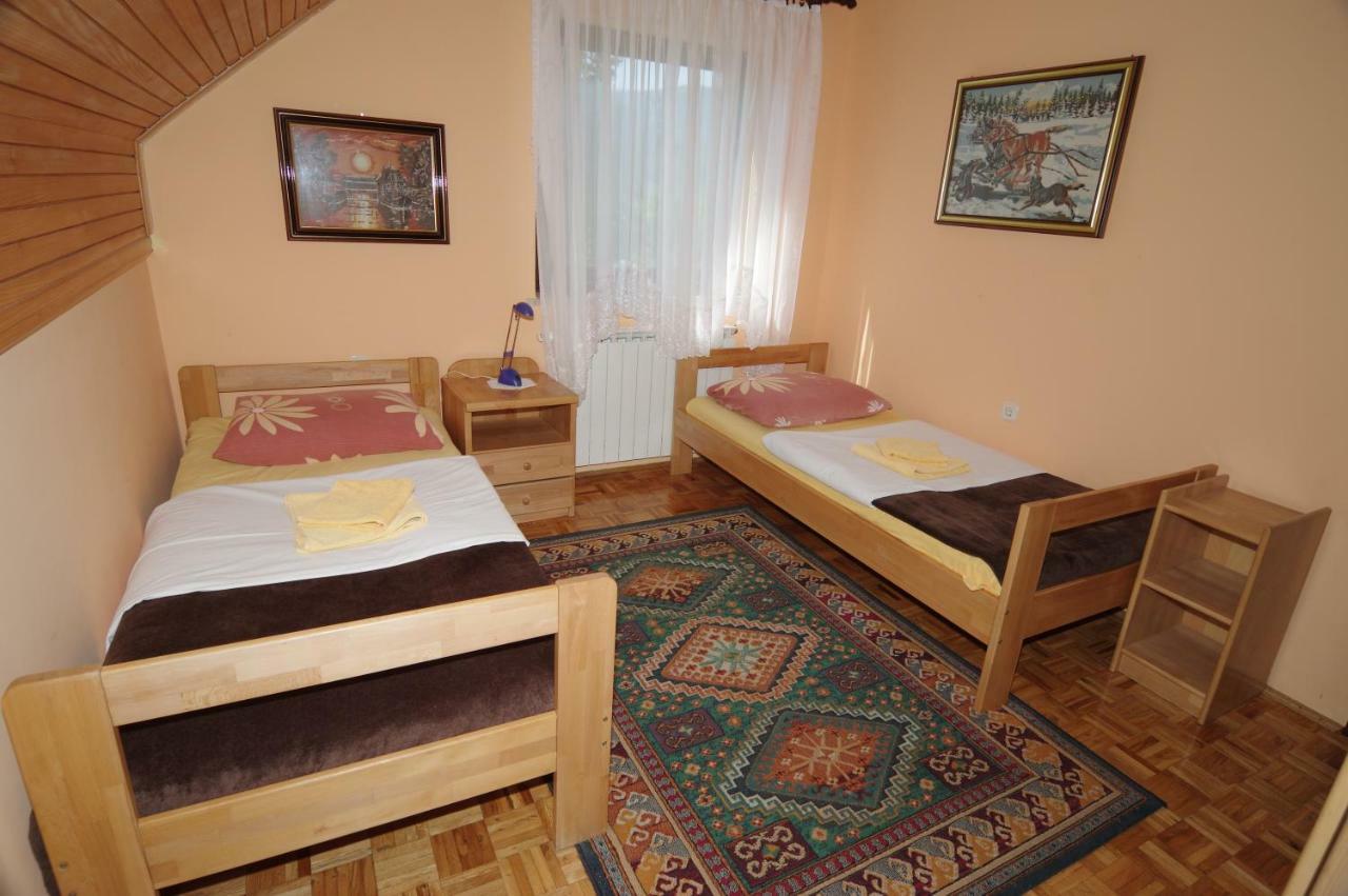 Guest House Sveti Marko Gacka Otočac Buitenkant foto